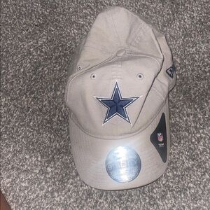 Men's Dallas Cowboys New Era Gray Main Core Classic 2.0 9TWENTY Adjustable Hat
